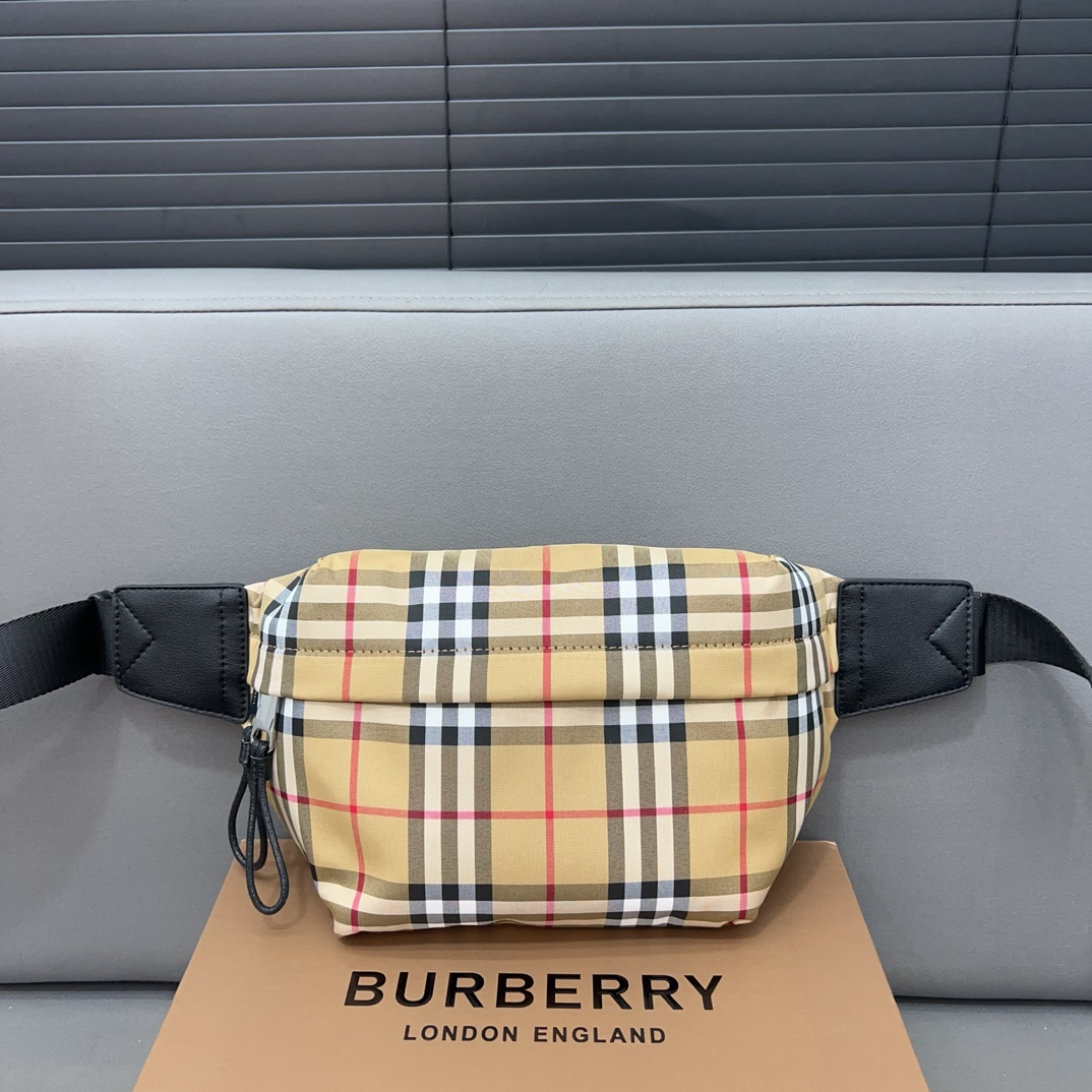 Burberry Taschen „Gürteltaschen  & Bauchtaschen“ Umhängetaschen  & Schultertaschen Gitter Unisex Lässig