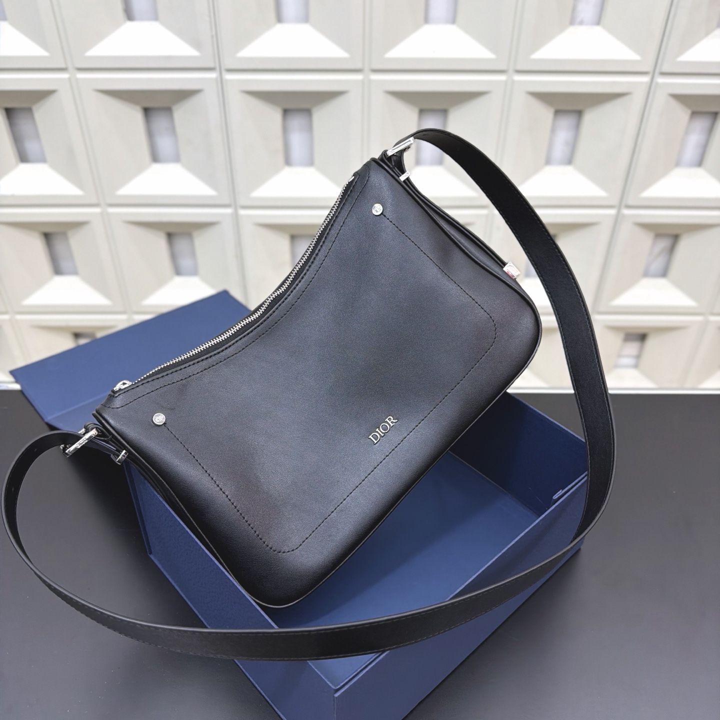 _d-F9sSHXhBedEVqCPpYAW7S7AZknX-IqK4M1HbA