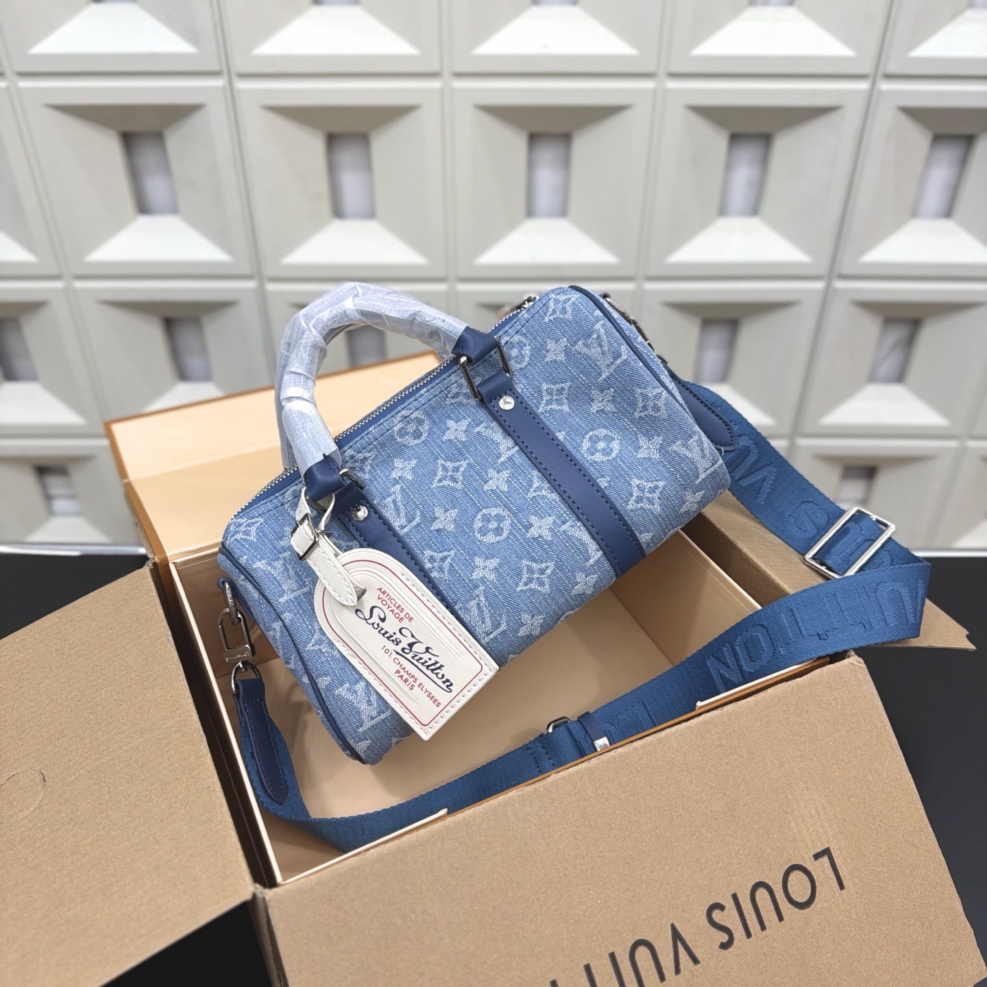 _dm69s5cwVCTtZTRyGxDJ2f_rRVo3qlNW57B-qJQ