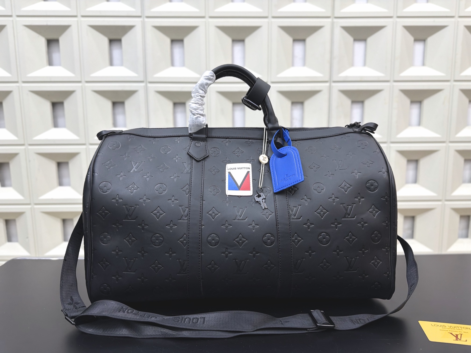 _dnM9sn8g8GGMnNy_P1-DeUDglwXuqh4Uxk6Wl-w