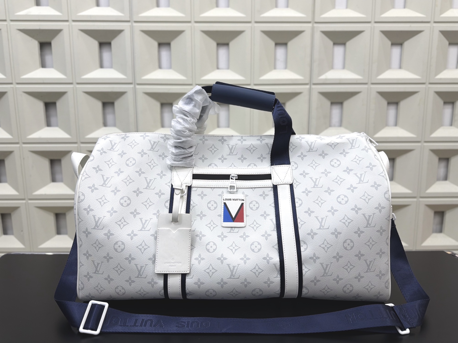 _dre9sVDG_bJljrijMV_eaI-ilxrHjZnIroeQYFA