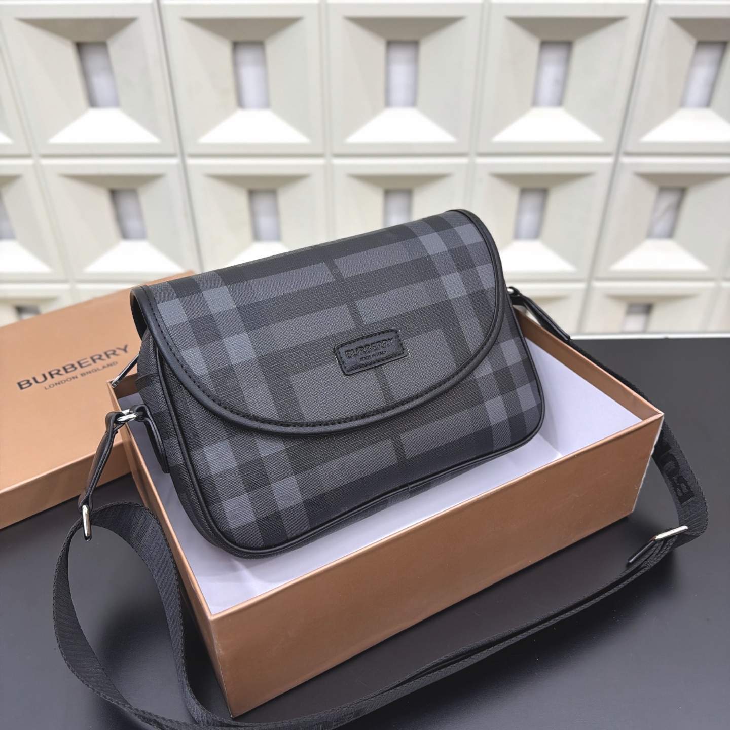 _dln9sa-j1GtcZk2idH0M4ueg2g-p44sXsCADrVA