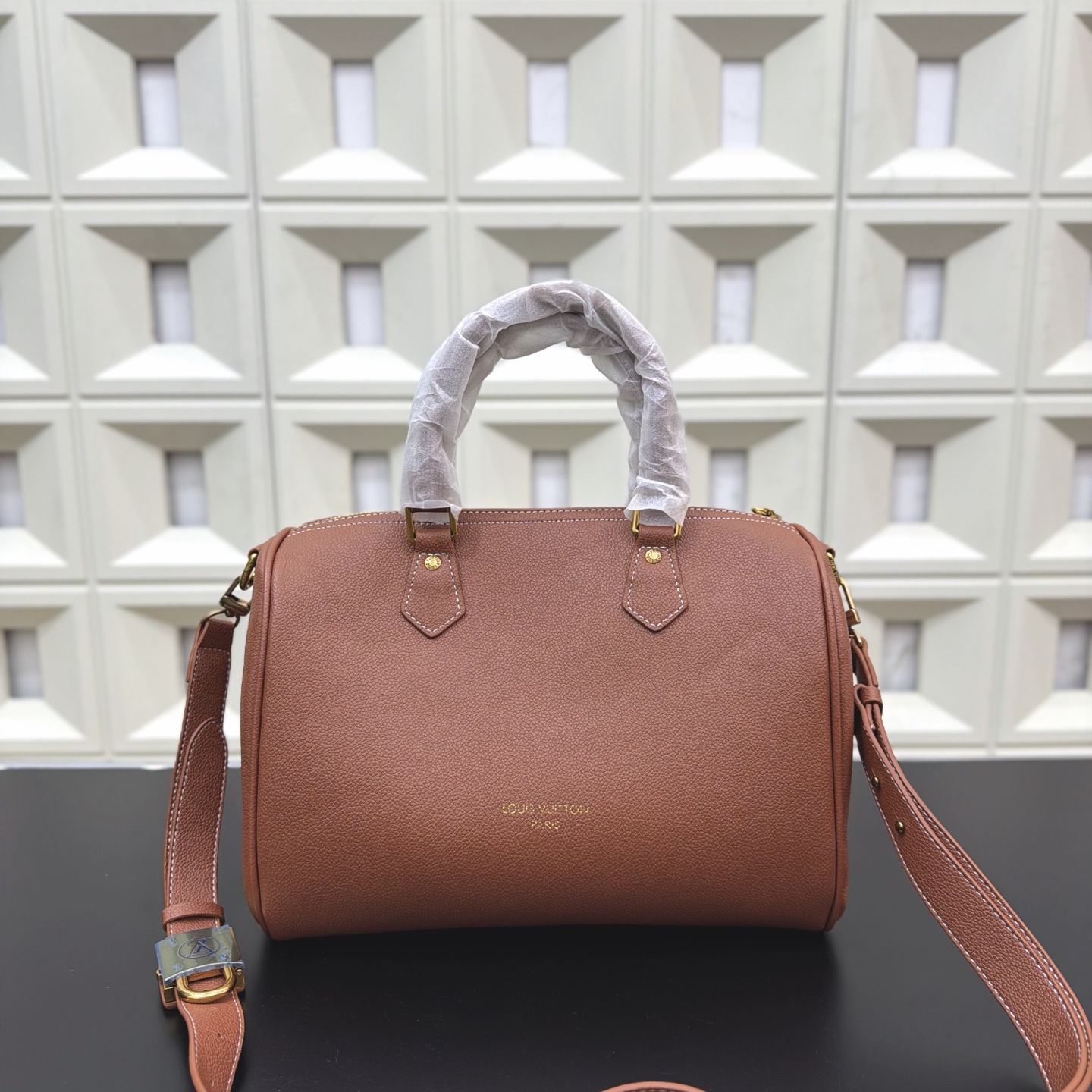 _dUS9sdNixmkKdJ_c5OVGToxRxprKOTNMkOoxuzQ