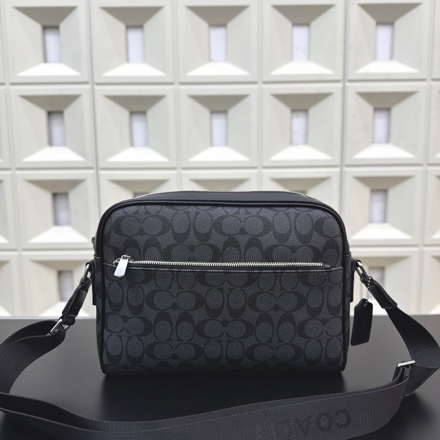 _dAE9s_Igmj3SZG4Ak_mnq5fS_g0AZq65x5QzxUA