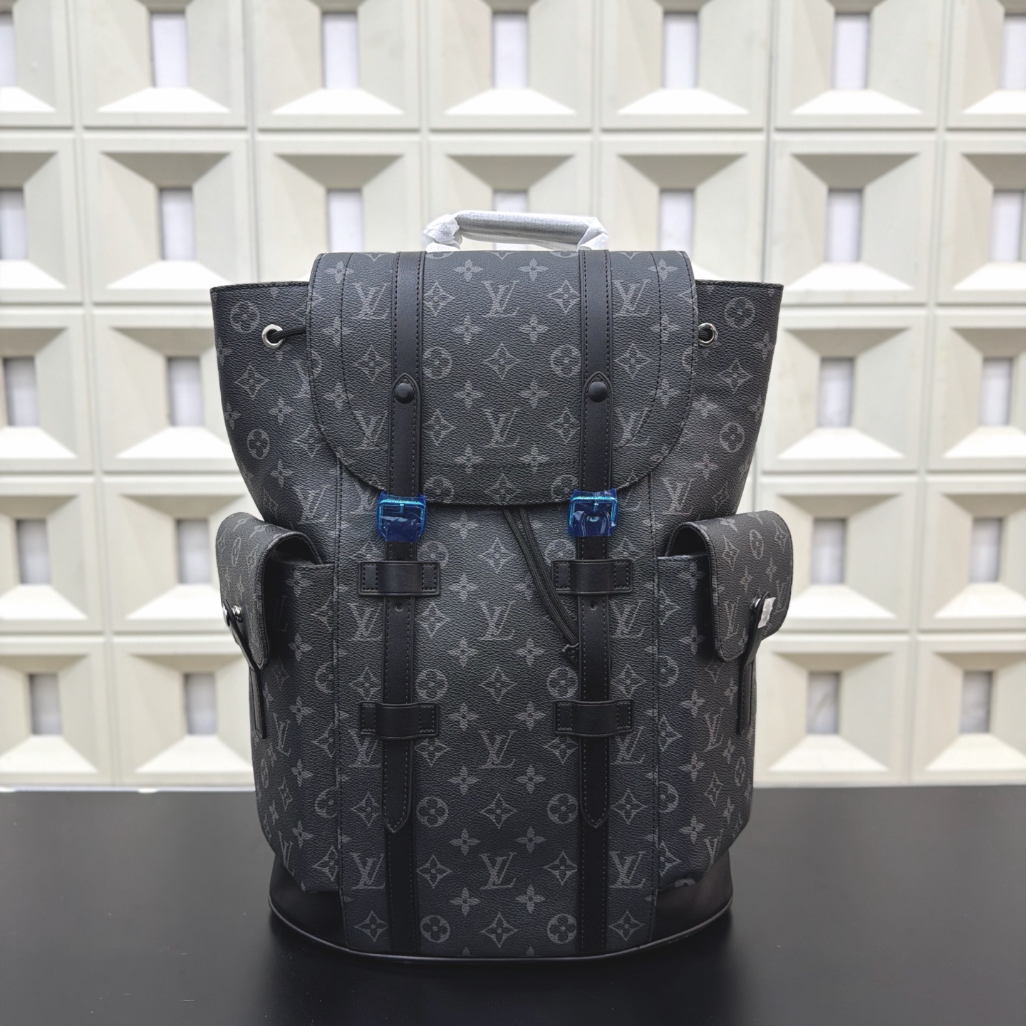 _duF9sgTnrxIsGuNNpxkDSjfDJg2joyE17YfdDeQ