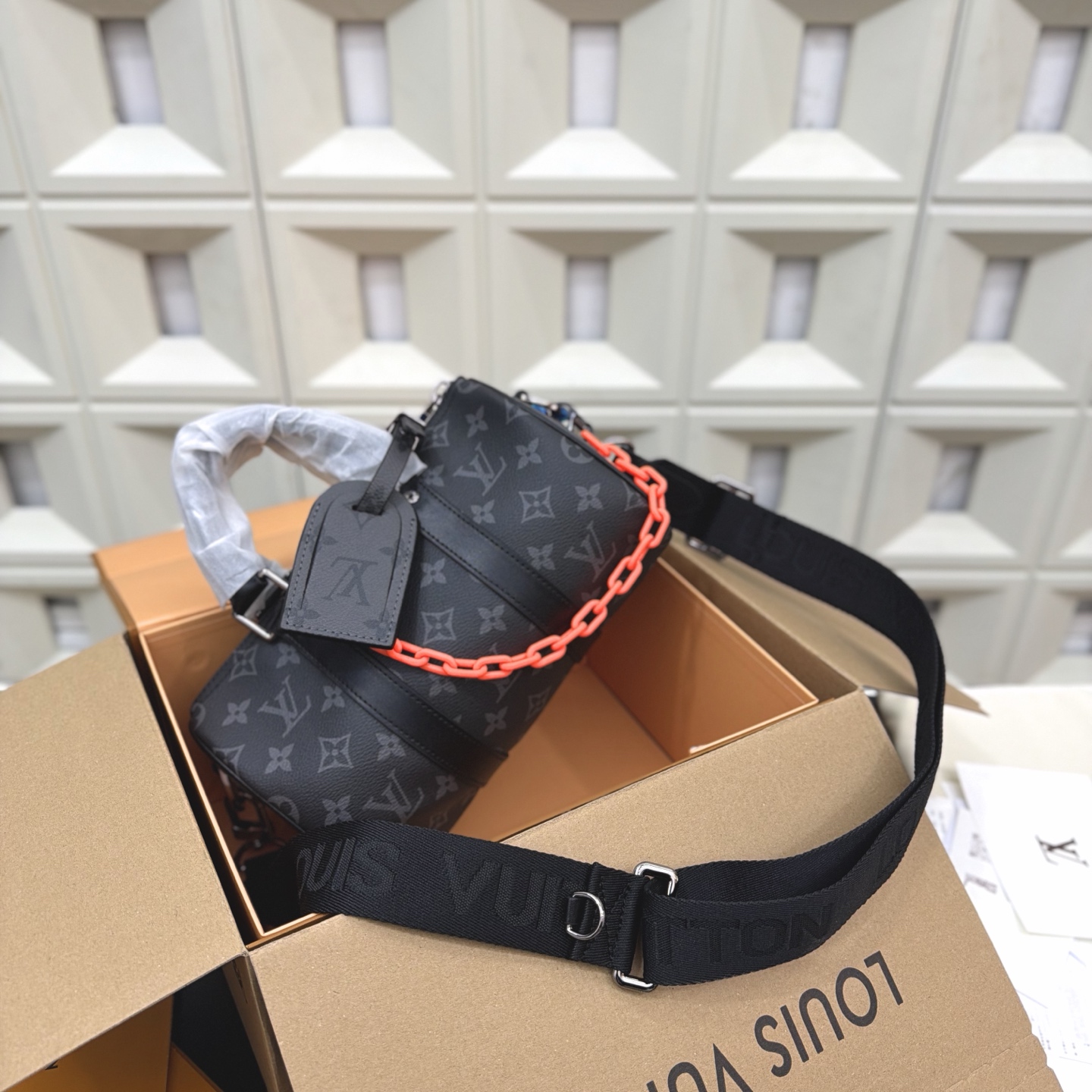 _dqD9sdeyr-Ey4CdzwmGZ03NremAgKKlNfQ0z7yQ