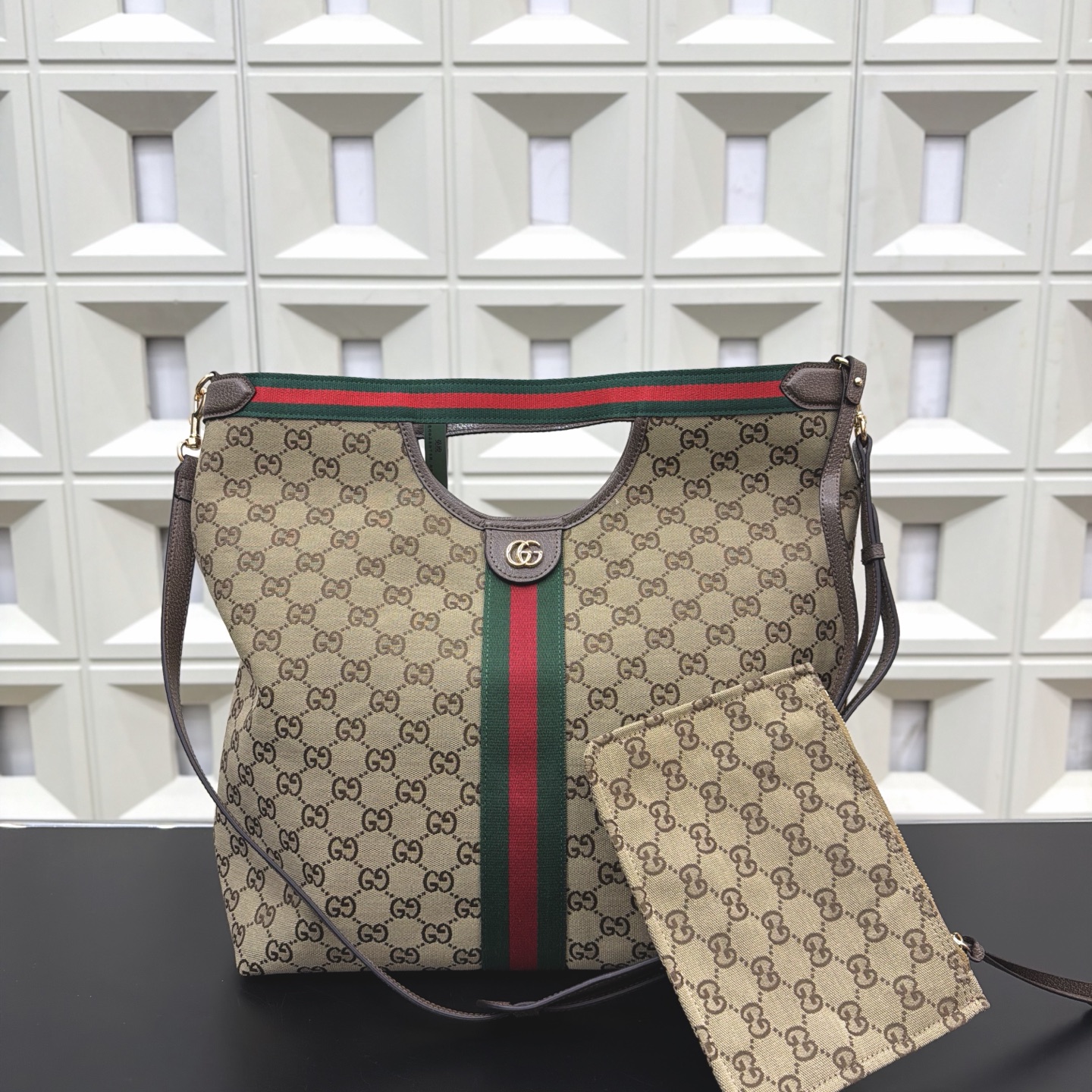 _dpQ9ssctU4vjAXh28RUlwG-31OaBi0bLVABu-Lg