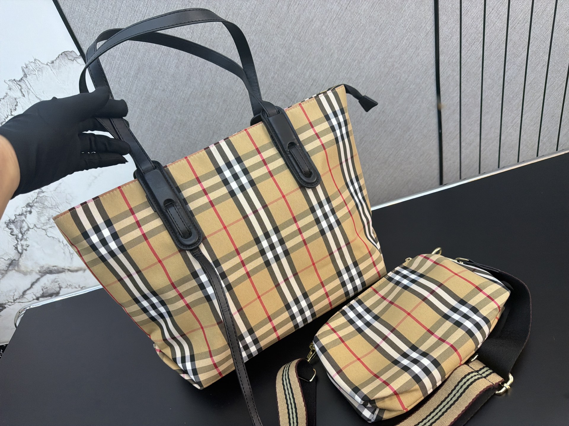 Burberry bag Burberry — photo 2