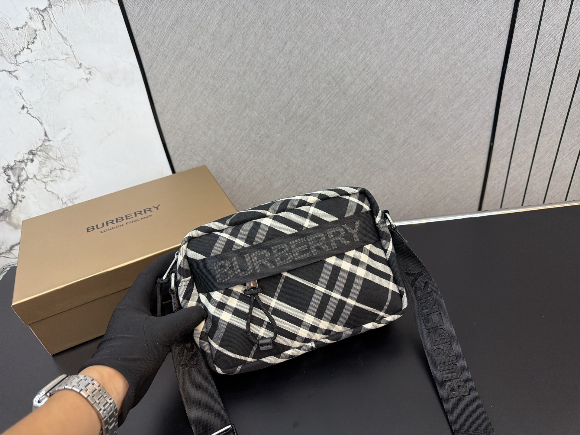 Burberry bag Burberry — photo 3