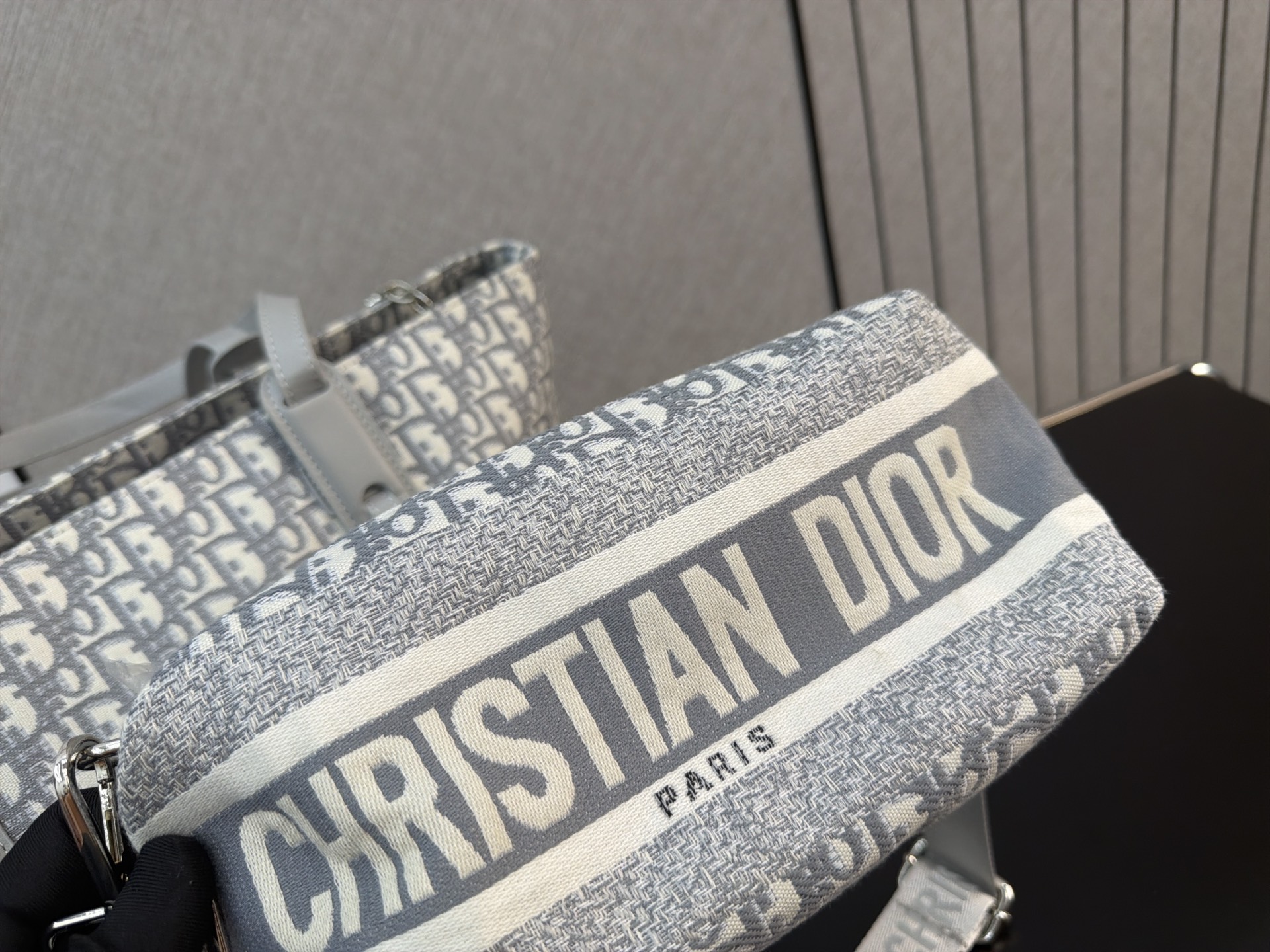 Dior Book Tote Oblique Navy everyday