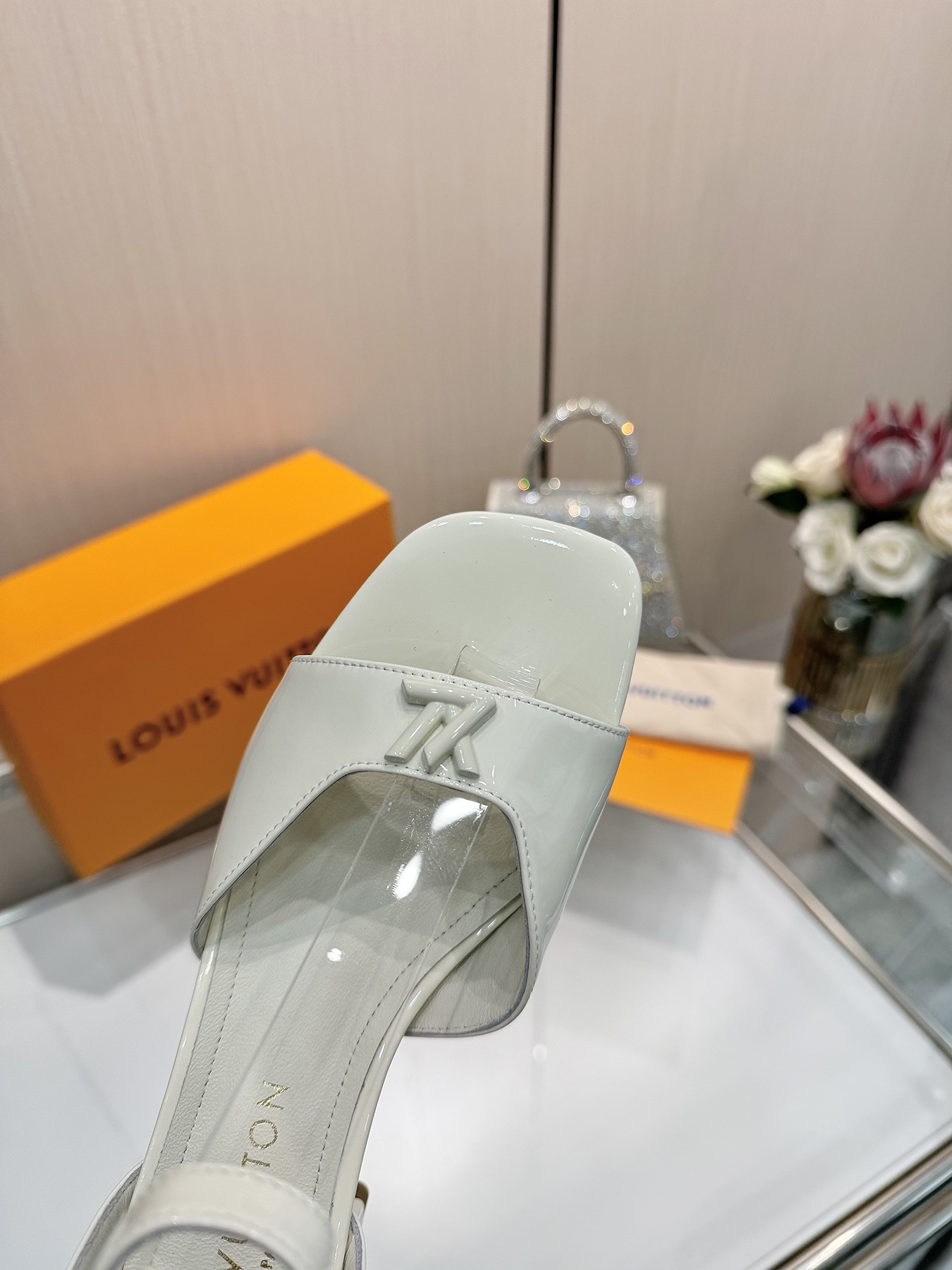 Louis Vuitton White Leather Block Heel Sandals, Ankle Strap, Designer Shoes 7 i1743255832 7673 6