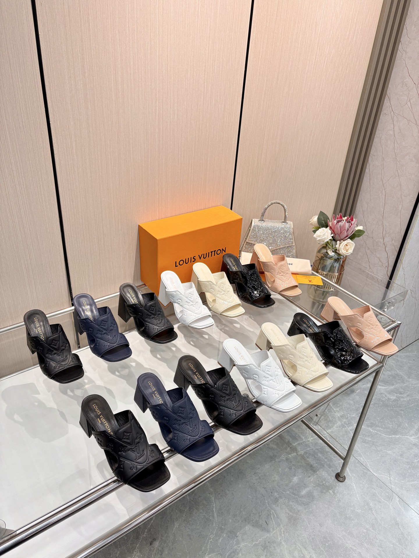 _dcq9so3gSyW8szIHglcC8Eqb3xhVAc5N6sxOvGQ