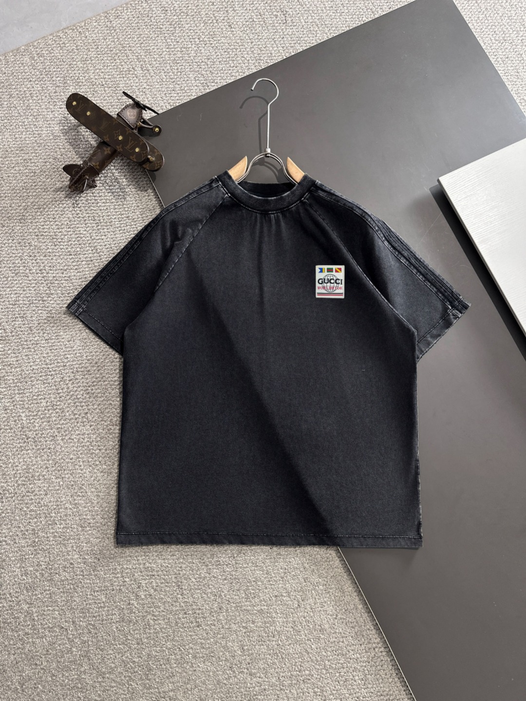Envío al día siguiente Alta calidad GUCCI 2025 primavera-verano nueva camiseta de manga corta para hombre con lavado a …