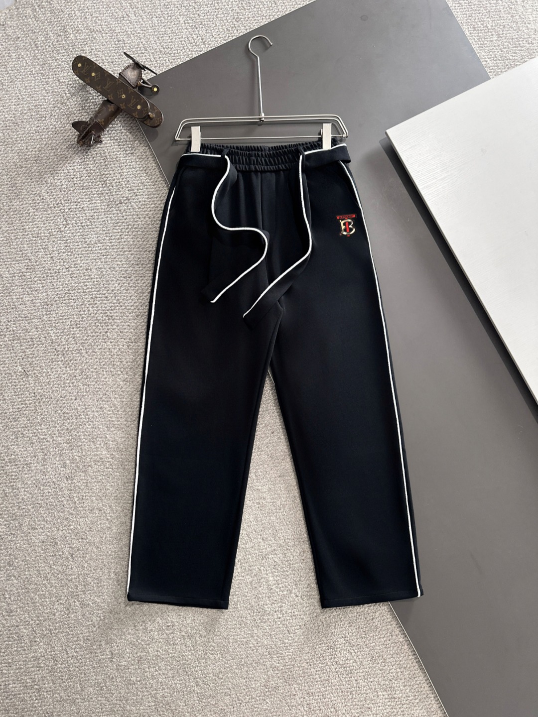 Nuevos pantalones casuales con banda elástica de alta definición de primavera y verano BURBERRY 2025 de alta calidad, e…
