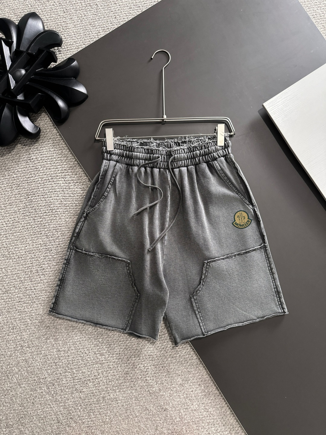 Envío al día siguiente alta calidad Moncler/Moncler 2025 nueva temporada primavera-verano pantalones cortos casuales ho…