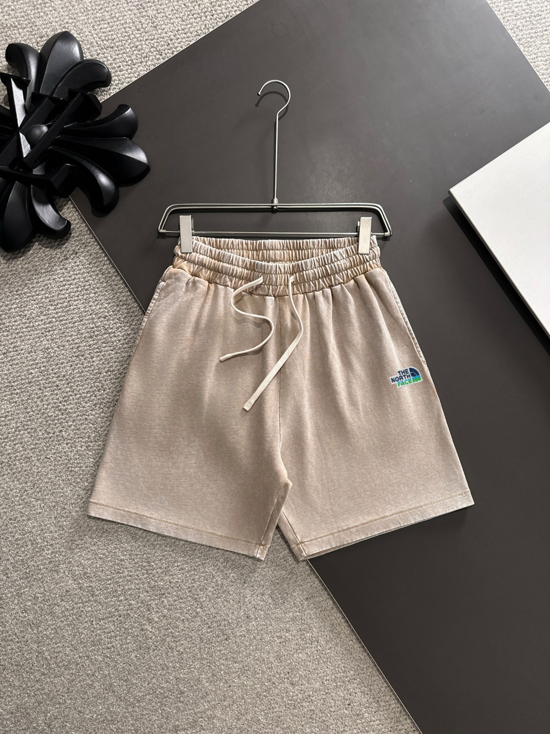 THE NORTH FACE 高品質休闲松紧带短裤 - 透气快干