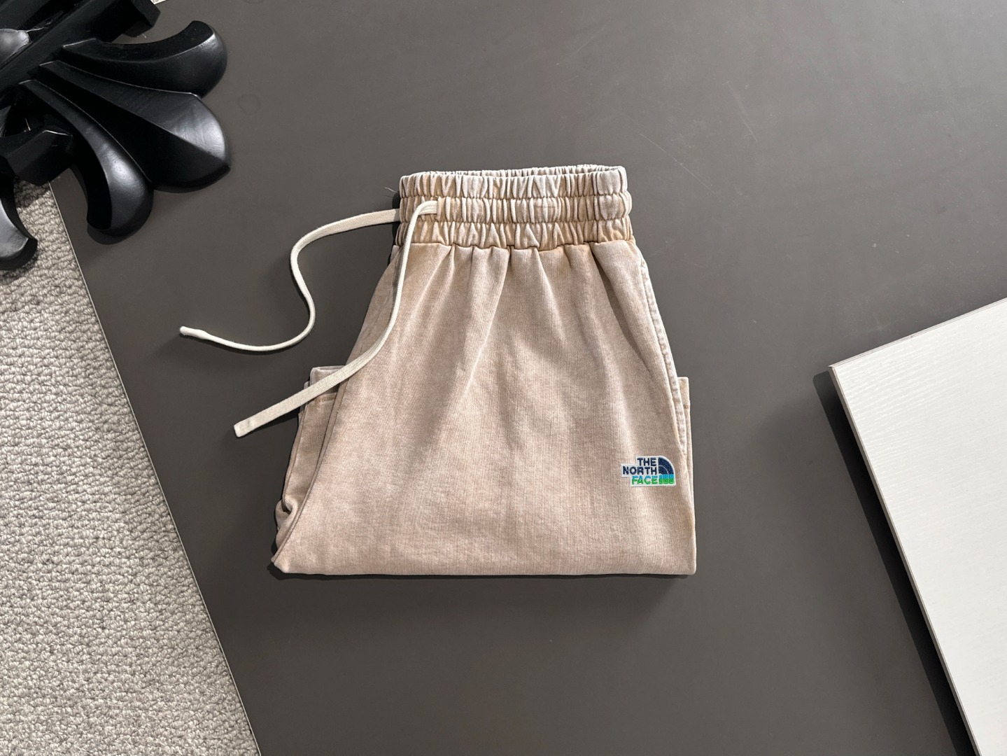 THE NORTH FACE 高品質休闲松紧带短裤 - 透气快干