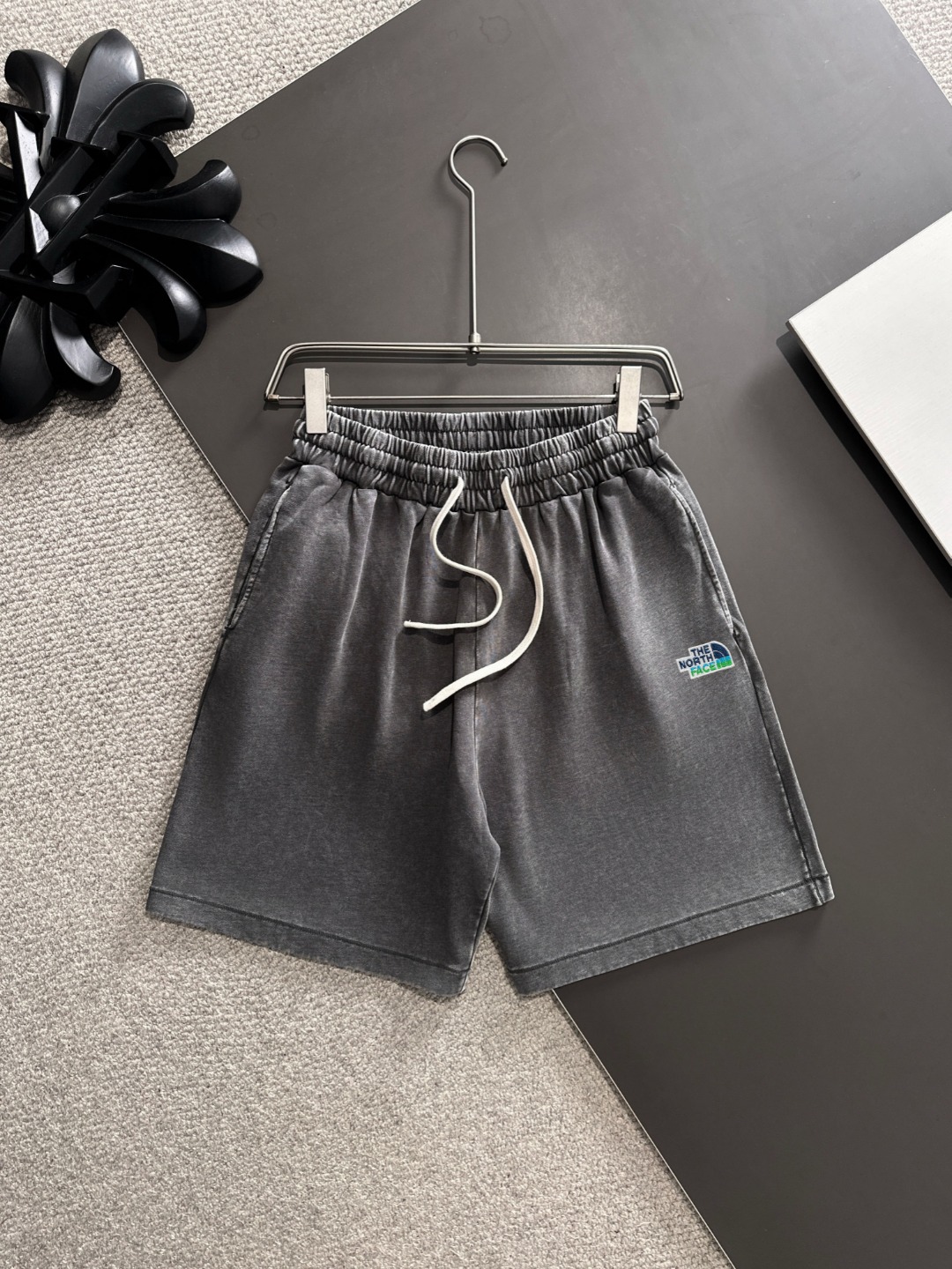 THE NORTH FACE 高品質 松緊帯カジュアルショートパンツ