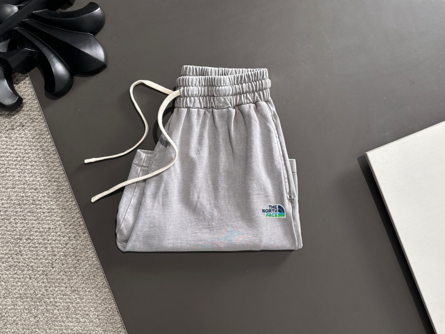 THE NORTH FACE 高品質 松緊休闲短裤 細密縫製