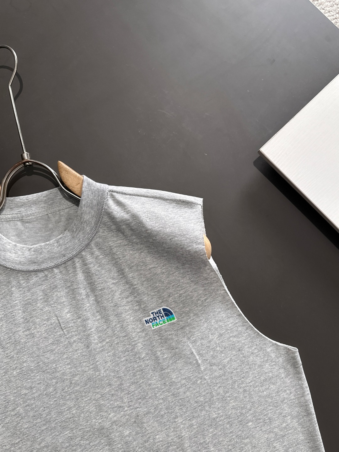 THE NORTH FACE 春夏 ベスト セットアップ 高品質 客供 カスタム 通気 柔らか リラックス フィット ブランド デザイン シンプル スタイル S-XXL