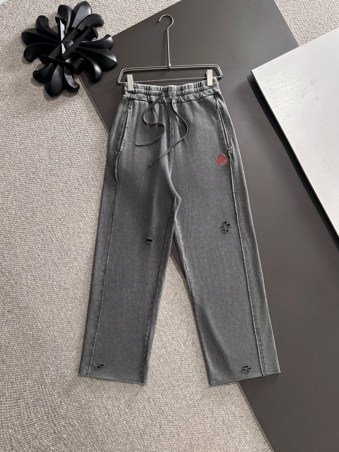 Stone Island Moncler Grey Distressed Logo Patch Relaxed Fit Pants
