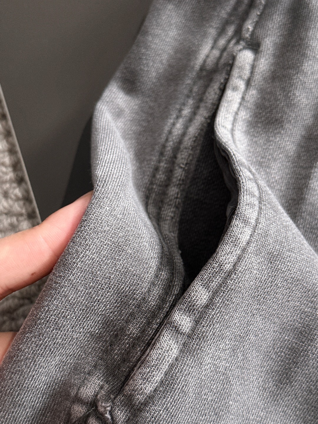 Stone Island Moncler Grey Distressed Logo Patch Relaxed Fit Pants 6 o 1j7pa0edh8j47e1q9m17s85kq6