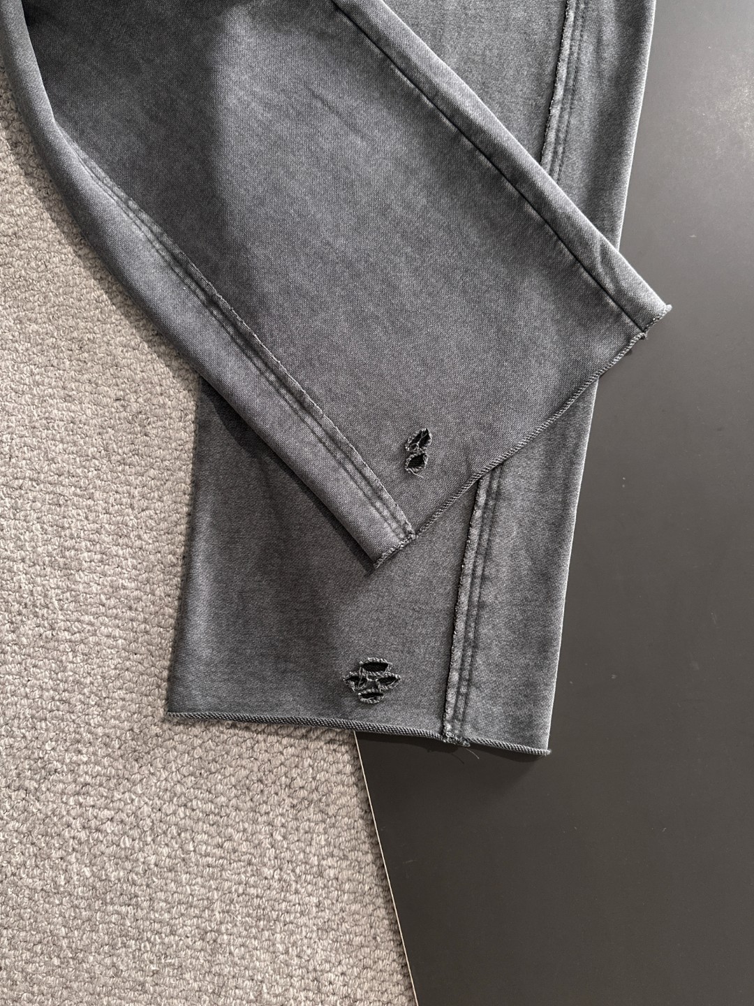 Stone Island Moncler Grey Distressed Logo Patch Relaxed Fit Pants 9 o 1j7pa0edj1l5fv171vop3k81iet8