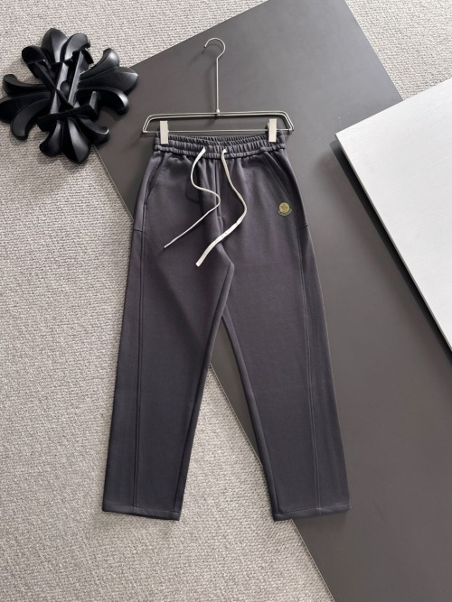 Moncler 25SS Autumn/Winter New High-Quality Men's Casual Long Pants 1 Moncler 25SS Autumn/Winter New High-Quality Men's Casual Long Pants