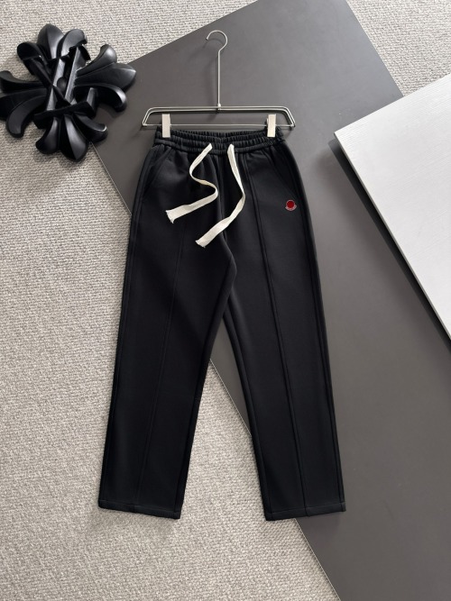 Moncler Men's 25SS Autumn/Winter Black High-Quality Long Pants 1 Moncler Men's 25SS Autumn/Winter Black High-Quality Long Pants