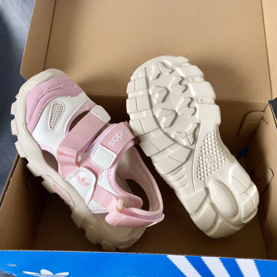 图片[7]-AD儿童海螺沙滩凉鞋 透气包头防踢 魔术贴穿脱便捷为一体鞋面设计 防滑耐折耐磨 柔软有韧性，特别设计的鞋头自然上翘15度贴合孩子走路习惯 防止摔跤的高级EVA鞋底-选品中心