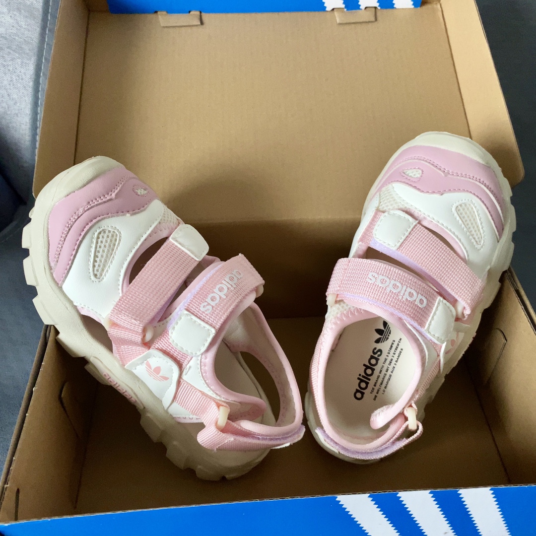 图片[5]-AD儿童海螺沙滩凉鞋 透气包头防踢 魔术贴穿脱便捷为一体鞋面设计 防滑耐折耐磨 柔软有韧性，特别设计的鞋头自然上翘15度贴合孩子走路习惯 防止摔跤的高级EVA鞋底-选品中心