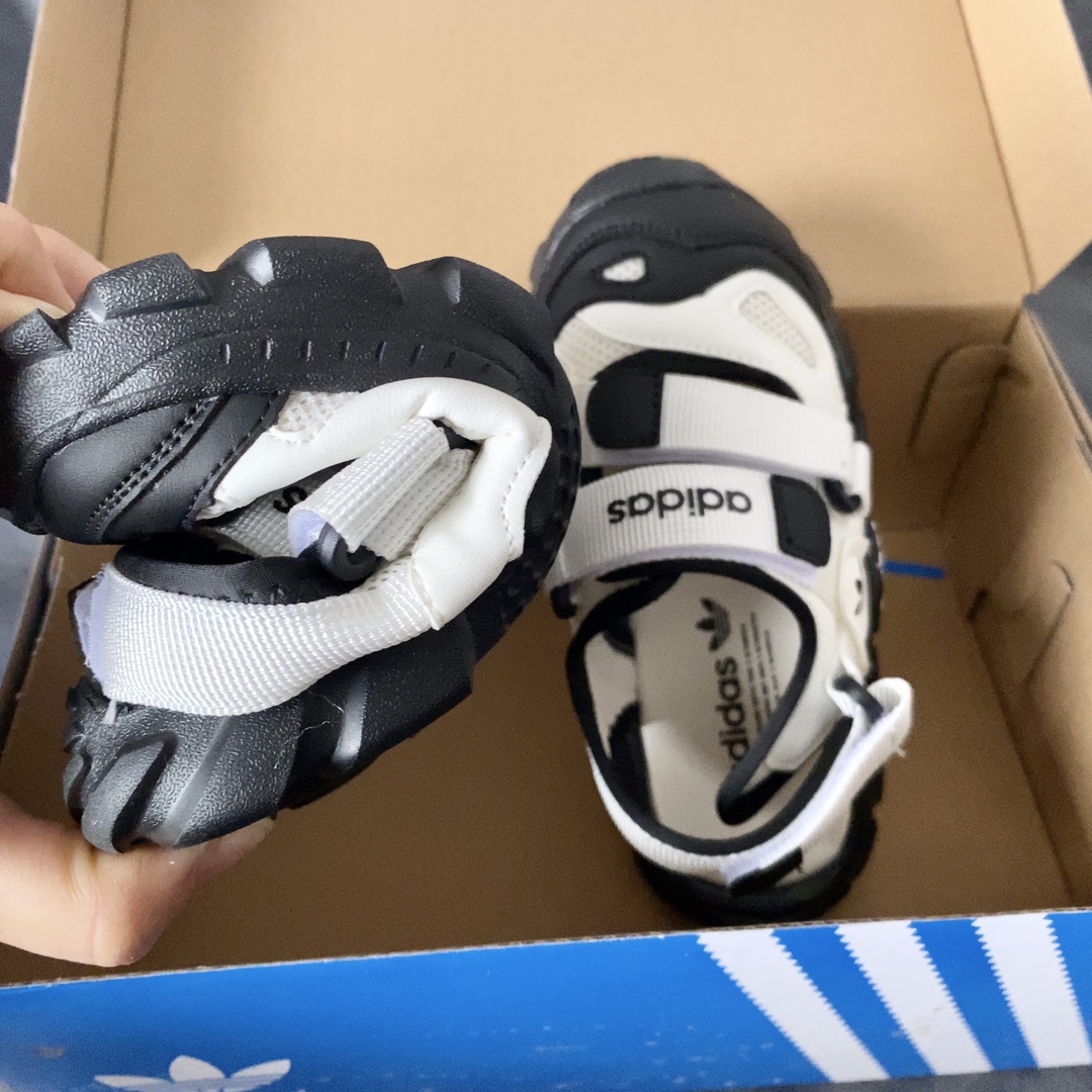 图片[9]-AD儿童海螺沙滩凉鞋 透气包头防踢 魔术贴穿脱便捷为一体鞋面设计 防滑耐折耐磨 柔软有韧性，特别设计的鞋头自然上翘15度贴合孩子走路习惯 防止摔跤的高级EVA鞋底-选品中心