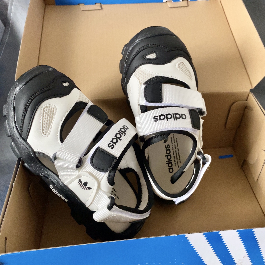 图片[4]-AD儿童海螺沙滩凉鞋 透气包头防踢 魔术贴穿脱便捷为一体鞋面设计 防滑耐折耐磨 柔软有韧性，特别设计的鞋头自然上翘15度贴合孩子走路习惯 防止摔跤的高级EVA鞋底-选品中心