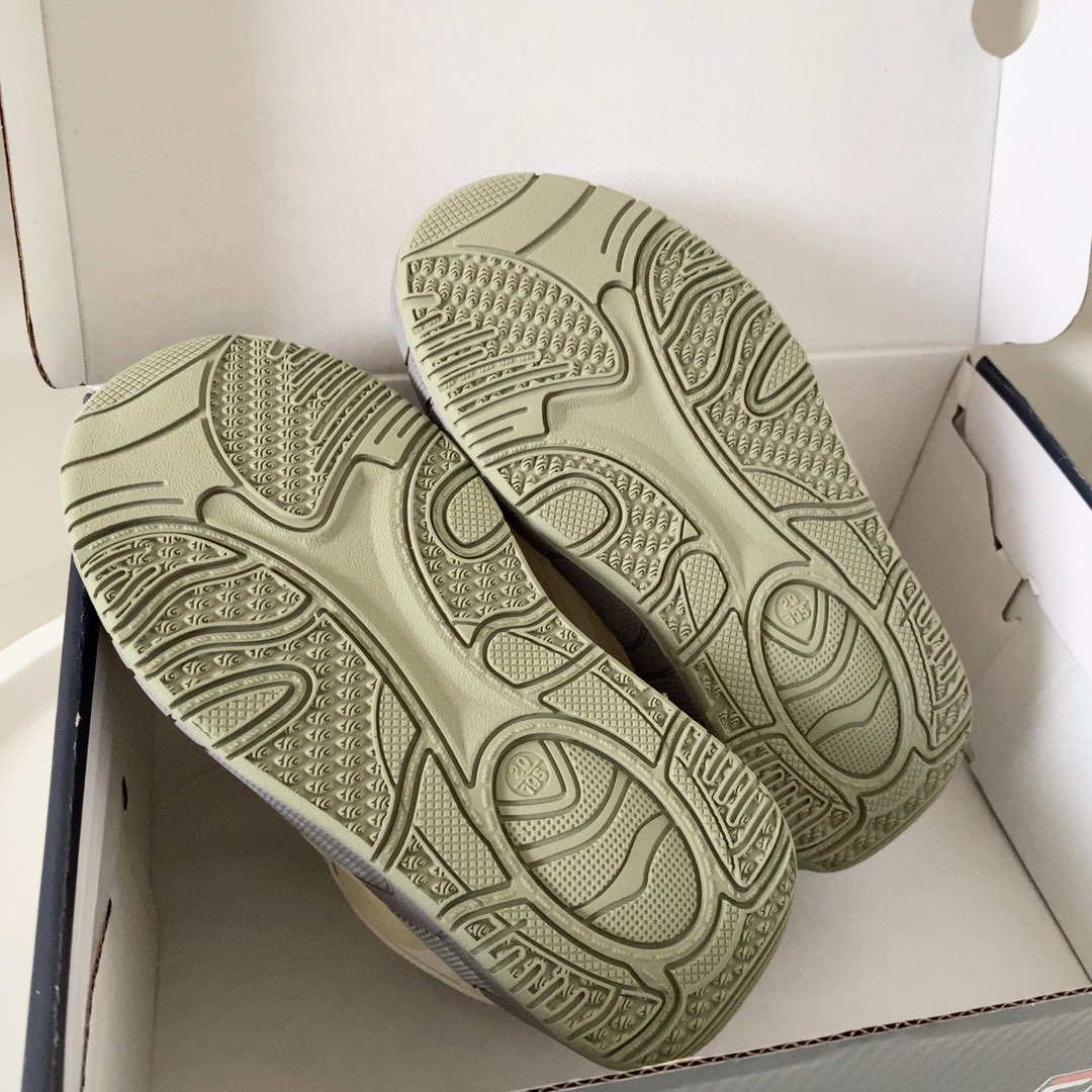 图片[9]-FILA斐乐融化鞋 MELT先锋板鞋 系带方式：系带+内侧魔术贴 号码：26-37-选品中心