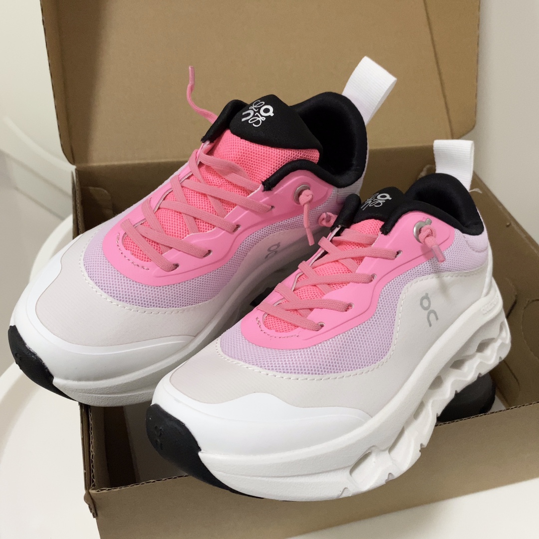 图片[5]-On昂跑儿童运动鞋28-37 免系带穿脱，轻松上脚！Cloud Play泡棉打造的专利鞋底，柔软缓震，轻松实现柔软触地！一款集日常穿搭和训练穿着的宝藏童鞋-选品中心