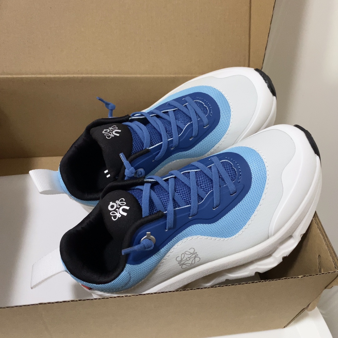 图片[3]-On昂跑儿童运动鞋 昂跑 随心 随性 随你 免系带穿脱，轻松上脚！Cloud Play泡棉打造的专利鞋底，柔软缓震，轻松实现柔软触地！一款集日常穿搭和训练穿着的宝藏童鞋，爸爸妈妈放心冲-选品中心