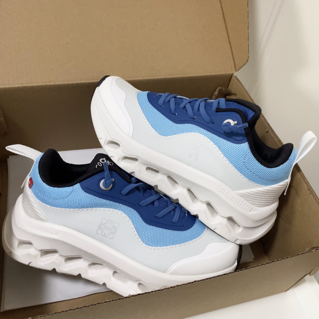 图片[7]-On昂跑儿童运动鞋 昂跑 随心 随性 随你 免系带穿脱，轻松上脚！Cloud Play泡棉打造的专利鞋底，柔软缓震，轻松实现柔软触地！一款集日常穿搭和训练穿着的宝藏童鞋，爸爸妈妈放心冲-选品中心