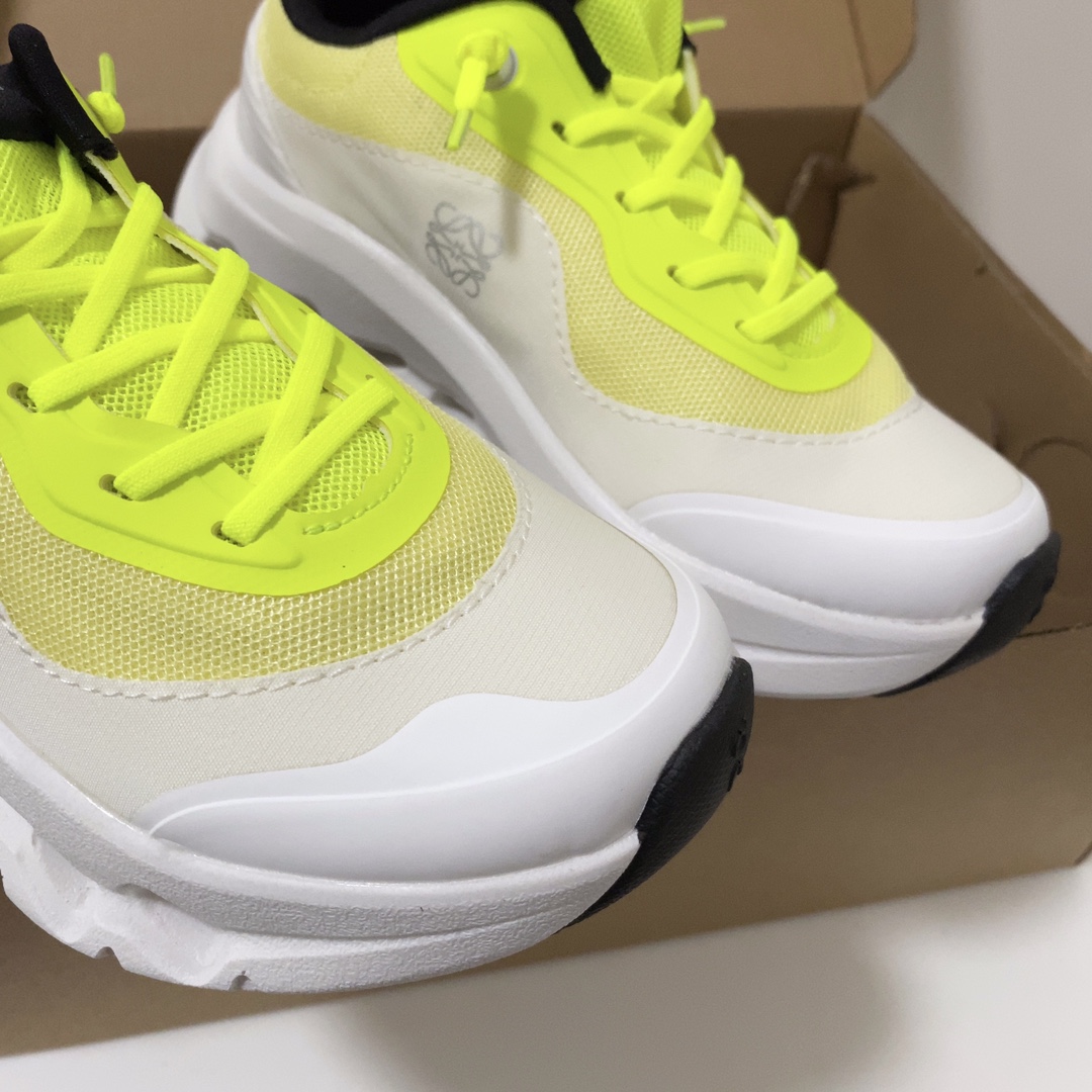 图片[6]-On昂跑儿童运动鞋 昂跑 随心 随性 随你 免系带穿脱，轻松上脚！Cloud Play泡棉打造的专利鞋底，柔软缓震，轻松实现柔软触地！一款集日常穿搭和训练穿着的宝藏童鞋，爸爸妈妈放心冲-选品中心