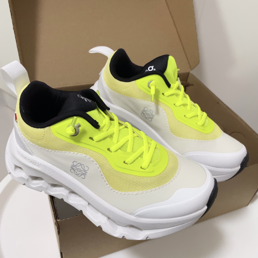 图片[5]-On昂跑儿童运动鞋 昂跑 随心 随性 随你 免系带穿脱，轻松上脚！Cloud Play泡棉打造的专利鞋底，柔软缓震，轻松实现柔软触地！一款集日常穿搭和训练穿着的宝藏童鞋，爸爸妈妈放心冲-选品中心