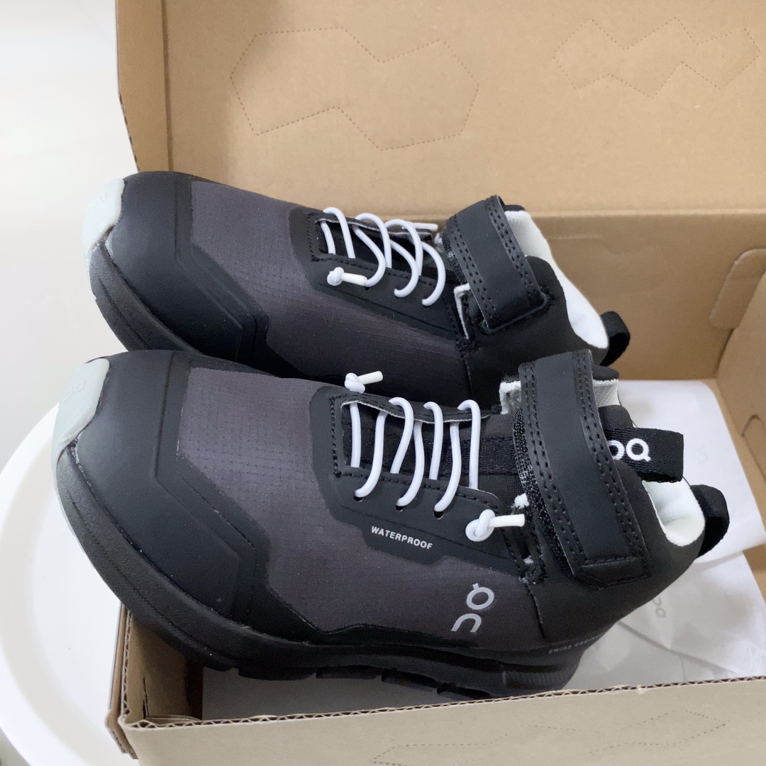 图片[5]-昂跑中帮儿童运动鞋 超轻超软的云朵大底，魔术贴➕松紧带设计，穿脱超方便中帮款式，保护稚嫩脚踝橡胶耐磨防滑大底，脚感不言而喻-选品中心