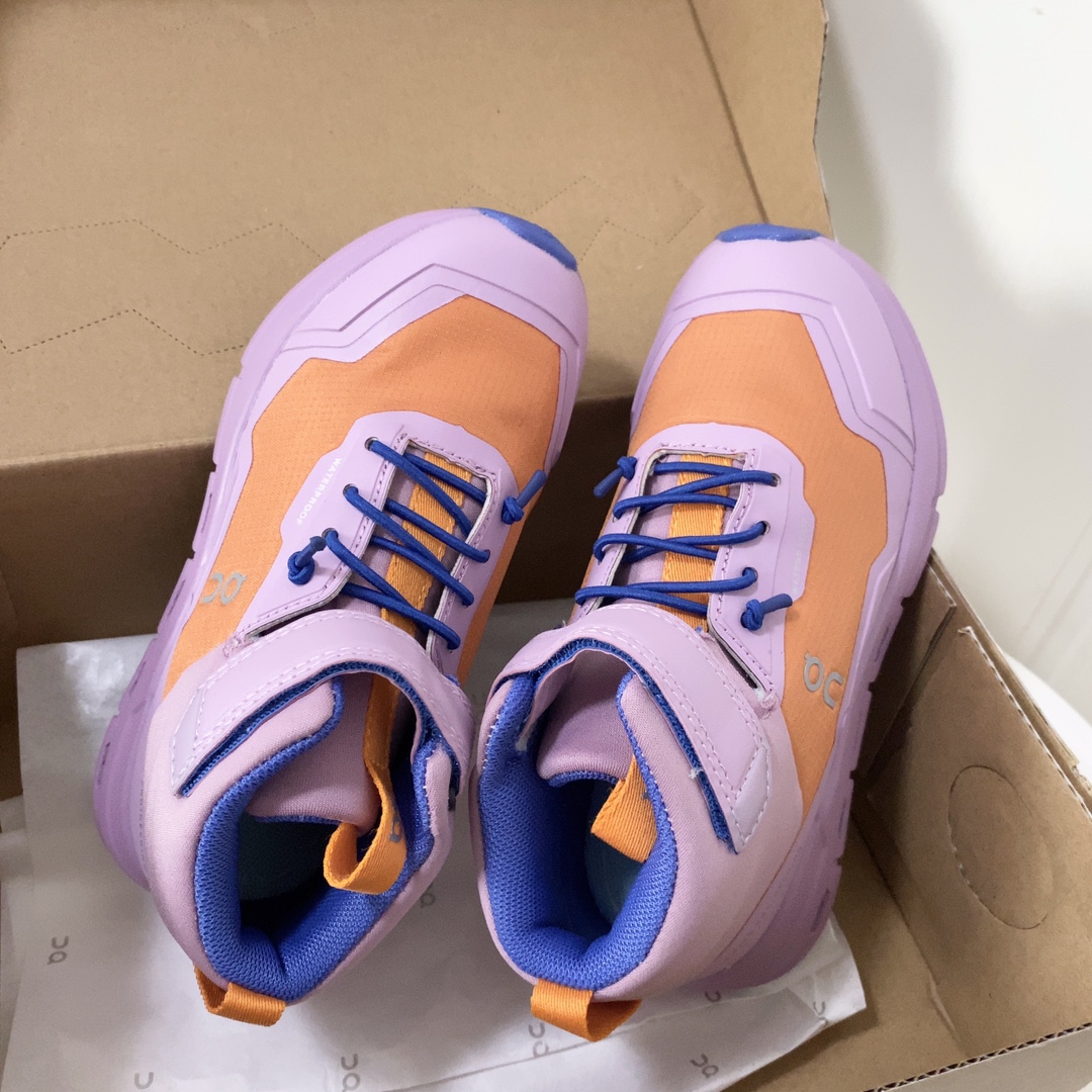 图片[3]-昂跑中帮儿童运动鞋 超轻超软的云朵大底，魔术贴➕松紧带设计，穿脱超方便中帮款式，保护稚嫩脚踝橡胶耐磨防滑大底，脚感不言而喻-选品中心