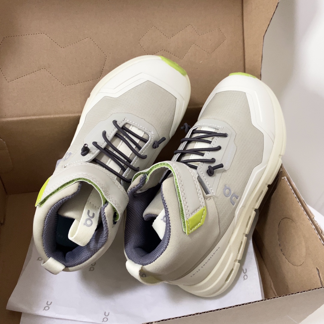 图片[3]-昂跑中帮儿童运动鞋 超轻超软的云朵大底，魔术贴➕松紧带设计，穿脱超方便中帮款式，保护稚嫩脚踝橡胶耐磨防滑大底，脚感不言而喻-选品中心