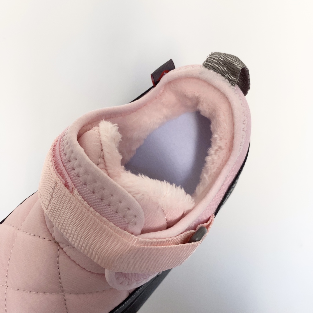 图片[8]-NB二棉加绒低帮童鞋 必属于今年新百L这款雪地靴 要说今年哪双鞋最火，❗️萌宝上脚 立马提升颜值，暖到地球要爆炸！这样的版型就该搭配满满质感！气质这一块瞬间没话说，-选品中心