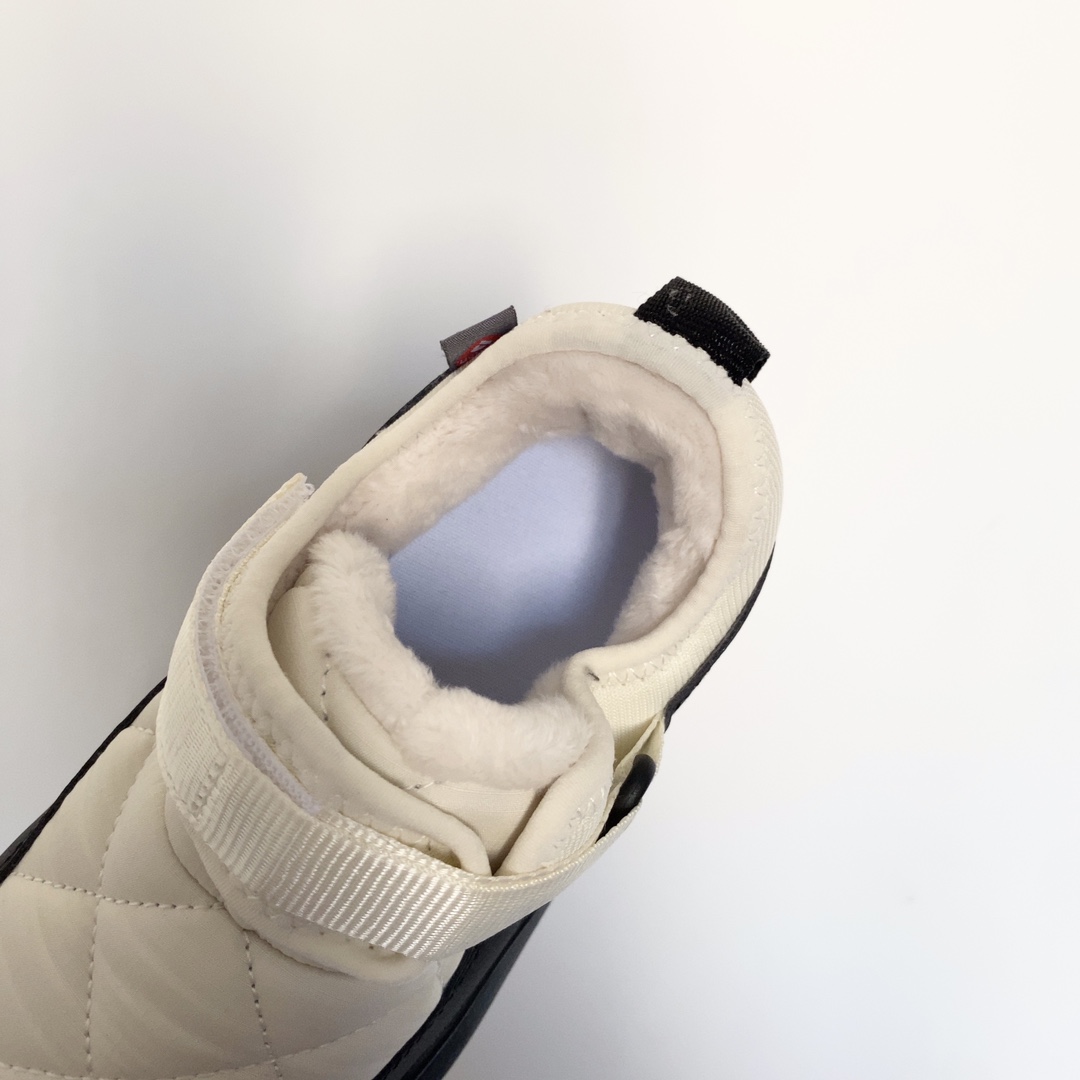 图片[8]-NB二棉加绒低帮童鞋 必属于今年新百L这款雪地靴 要说今年哪双鞋最火，❗️萌宝上脚 立马提升颜值，暖到地球要爆炸！这样的版型就该搭配满满质感！气质这一块瞬间没话说，-选品中心