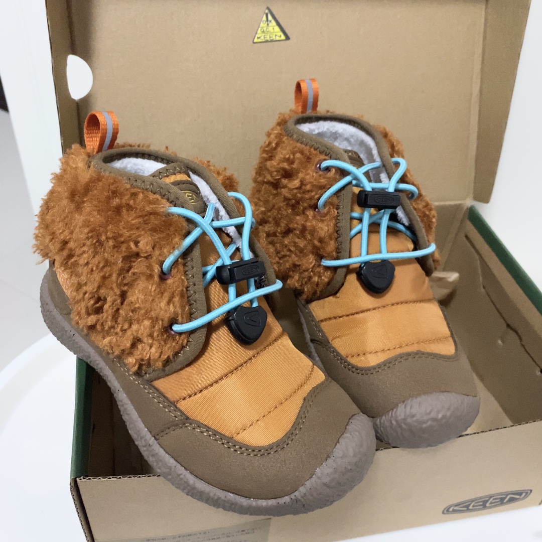 图片[7]-Keen 马球高帮加绒靴 上脚很露营风 撞色的配色绝绝子又好看，鞋口鞋舌鞋垫加绒设计保暖效果刚刚好！松紧鞋带方便小朋友自己穿脱真的很值得入手一双试试！-选品中心