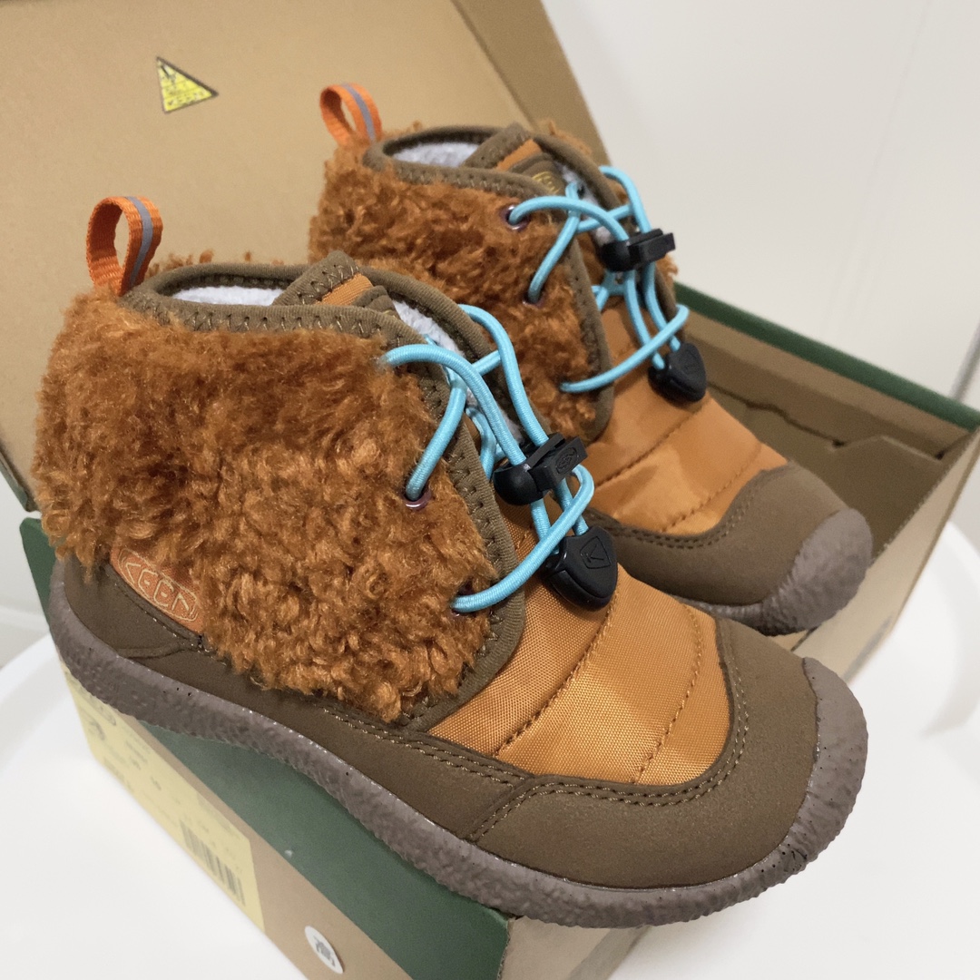 图片[4]-Keen 马球高帮加绒靴 上脚很露营风 撞色的配色绝绝子又好看，鞋口鞋舌鞋垫加绒设计保暖效果刚刚好！松紧鞋带方便小朋友自己穿脱真的很值得入手一双试试！-选品中心