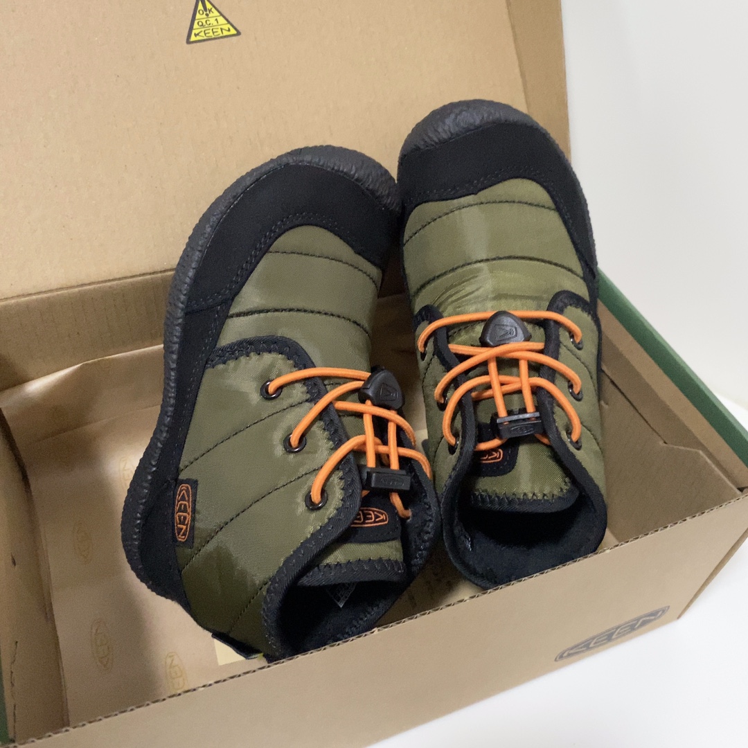 图片[2]-Keen 马球高帮加绒靴 上脚很露营风 撞色的配色绝绝子又好看，鞋口鞋舌鞋垫加绒设计保暖效果刚刚好！松紧鞋带方便小朋友自己穿脱真的很值得入手一双试试！-选品中心