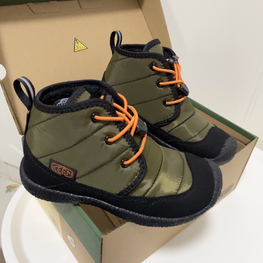 图片[3]-Keen 马球高帮加绒靴 上脚很露营风 撞色的配色绝绝子又好看，鞋口鞋舌鞋垫加绒设计保暖效果刚刚好！松紧鞋带方便小朋友自己穿脱真的很值得入手一双试试！-选品中心