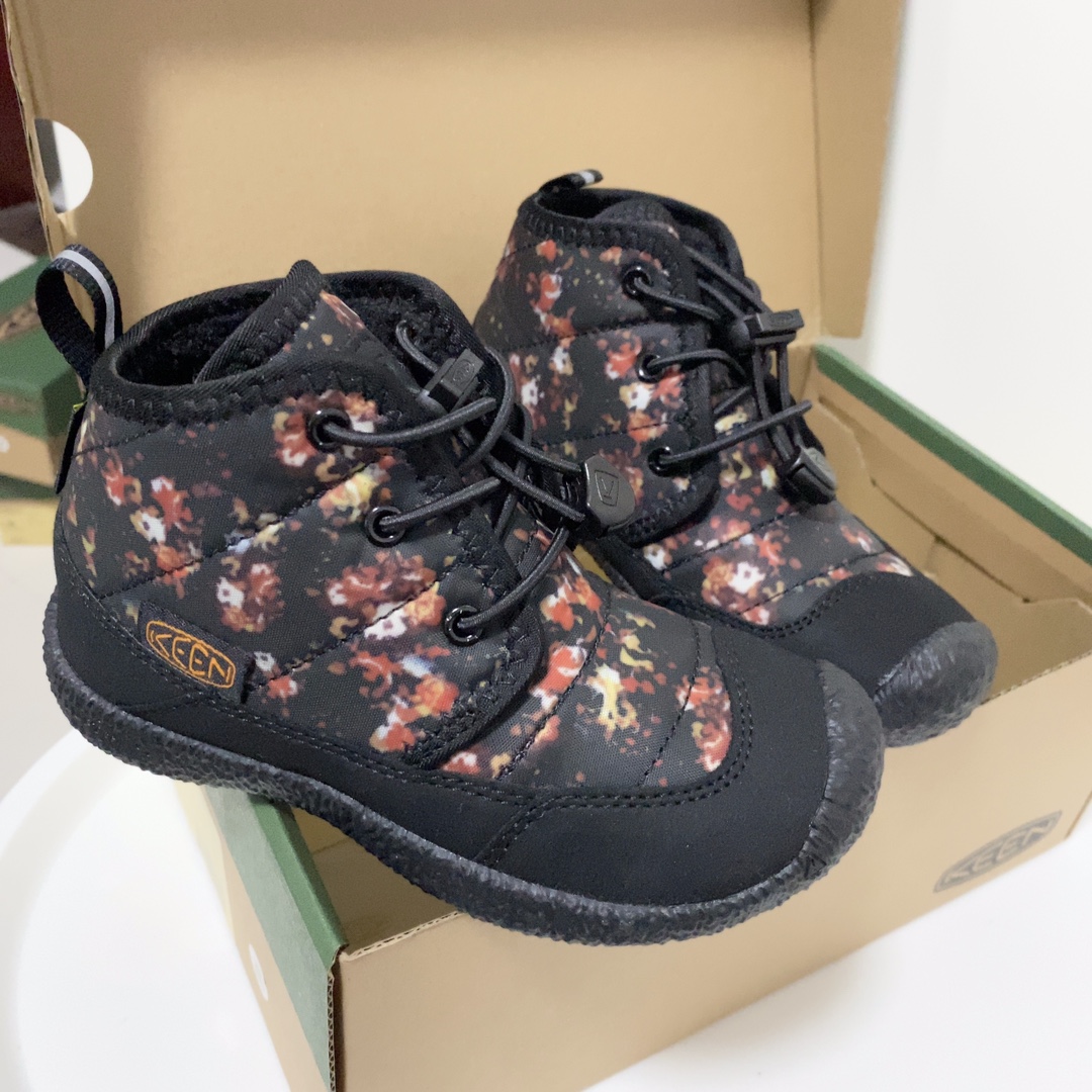 图片[4]-Keen 马球高帮加绒靴 上脚很露营风 撞色的配色绝绝子又好看，鞋口鞋舌鞋垫加绒设计保暖效果刚刚好！松紧鞋带方便小朋友自己穿脱真的很值得入手一双试试！-选品中心