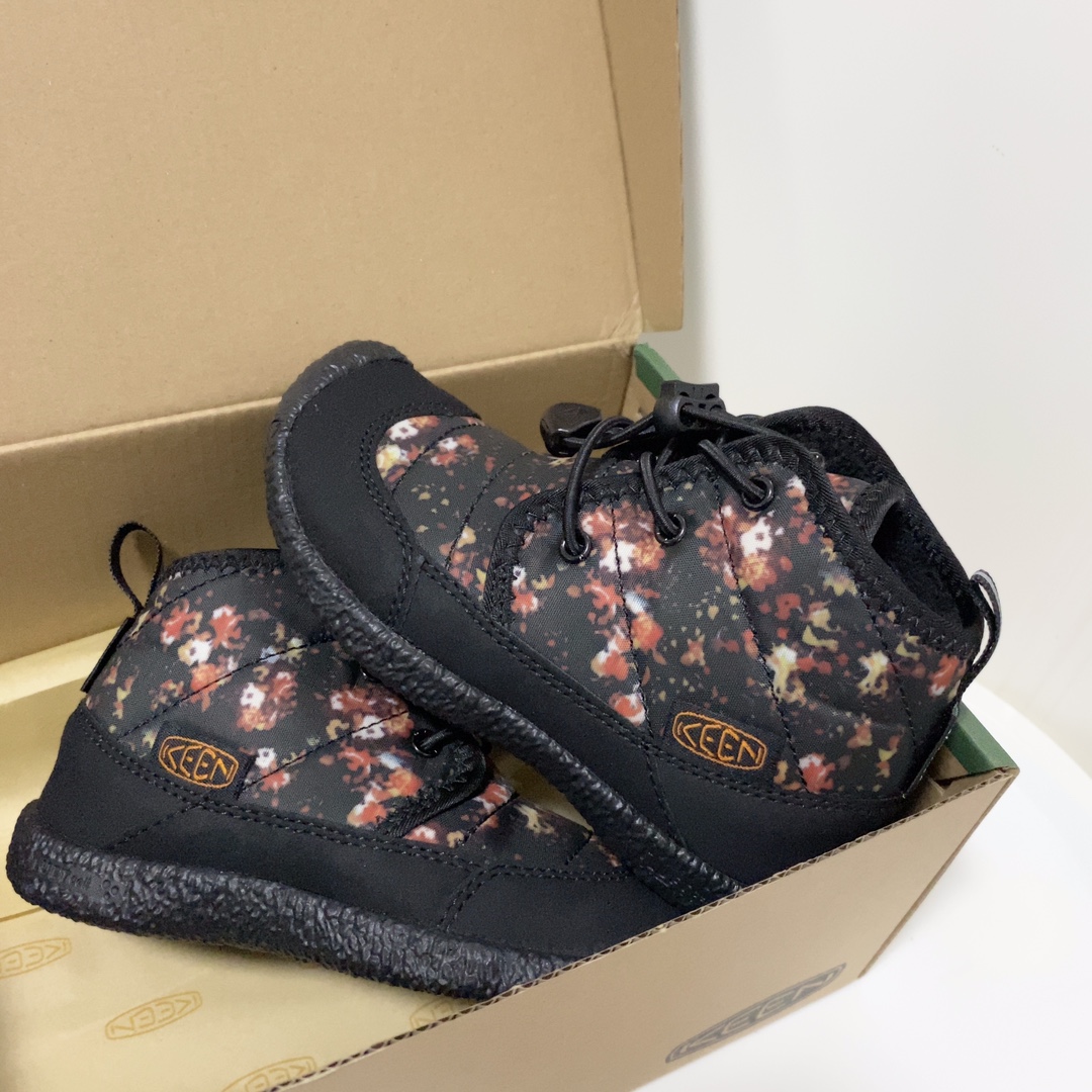 图片[7]-Keen 马球高帮加绒靴 上脚很露营风 撞色的配色绝绝子又好看，鞋口鞋舌鞋垫加绒设计保暖效果刚刚好！松紧鞋带方便小朋友自己穿脱真的很值得入手一双试试！-选品中心